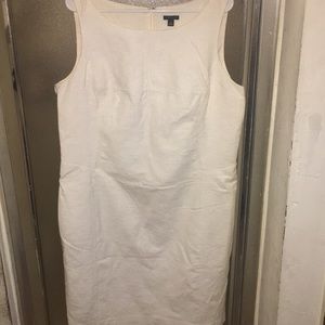 Sleeves cream dress never worn